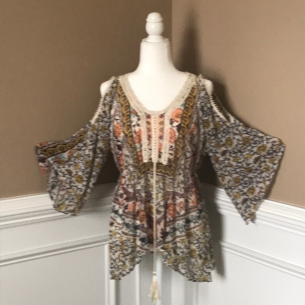 Bohemian Peekaboo Shoulder Blouse